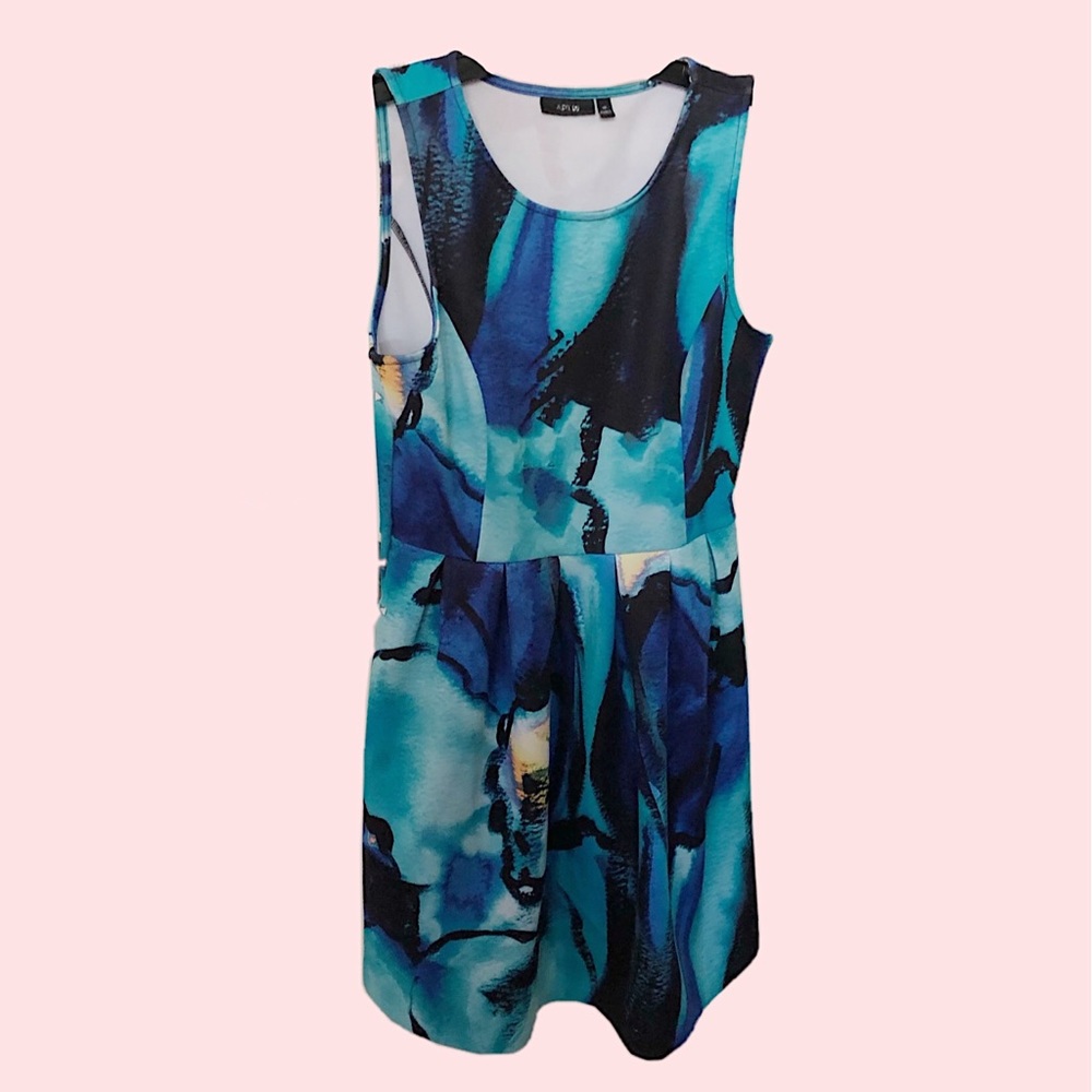APT. 9 MODERN FLORAL DRESS